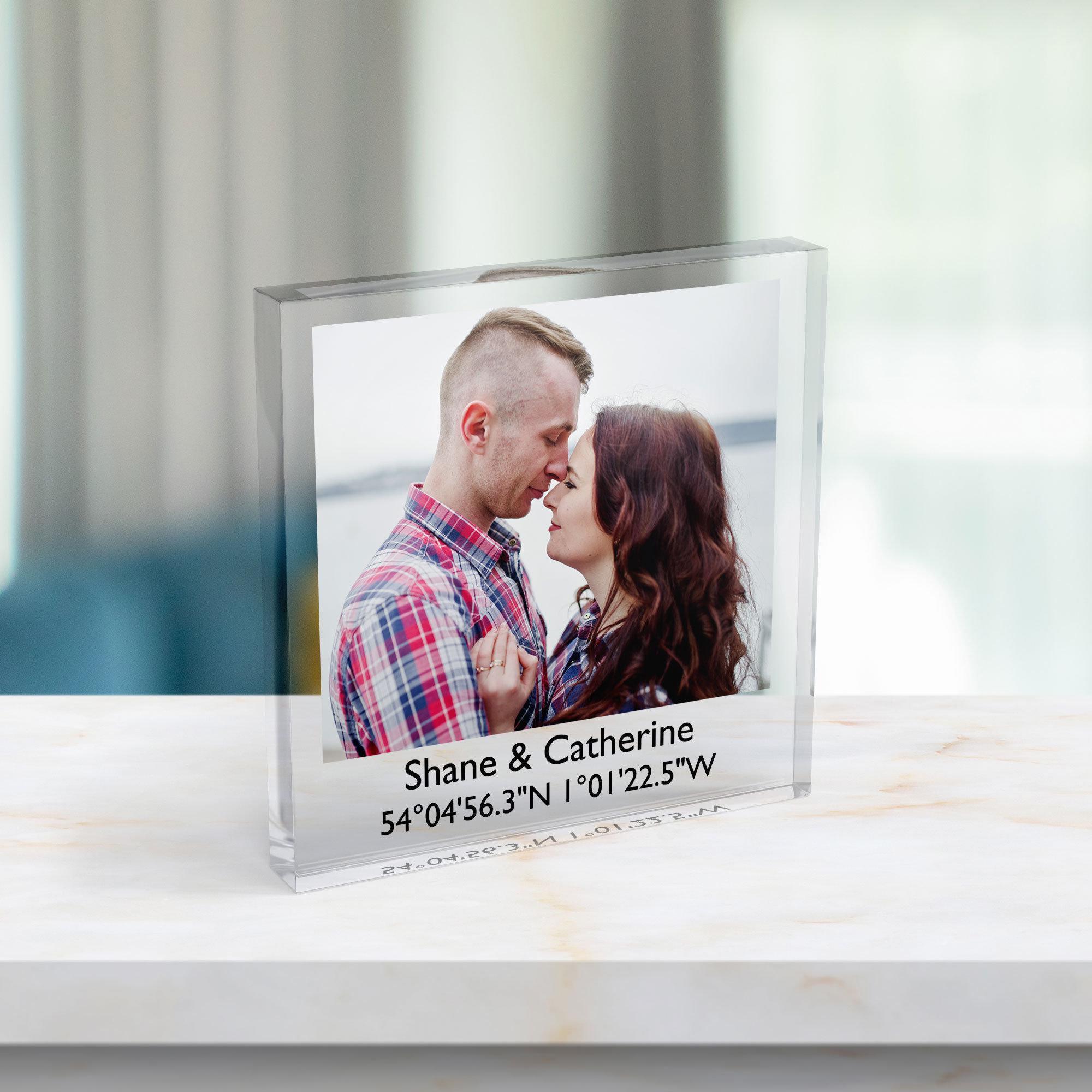 Photo Acrylic Block - บล็อกภาพอะคริลิกแบบกำหนดเอง - ที่วางภาพส่วนตัวสำหรับตกแต่งโต๊ะทำงานที่บ้าน เหมาะสำหรับครอบครัว คู่รัก งานแต่งงาน